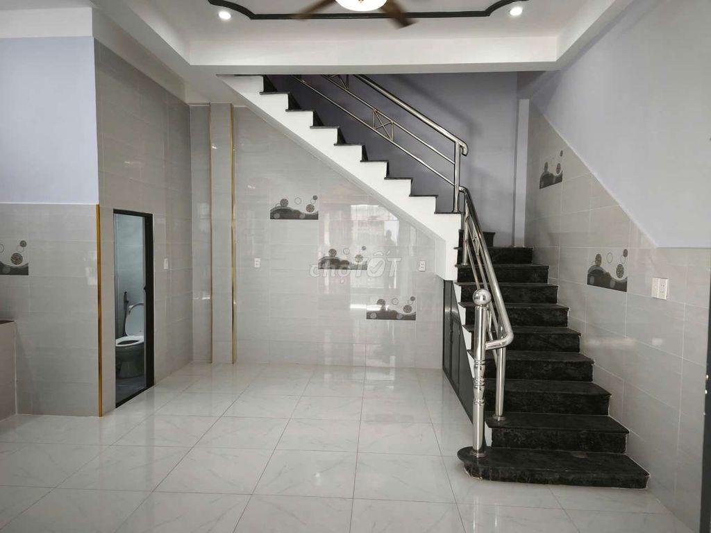 Nhà bán một sẹc Phạm Văn Chiêu 