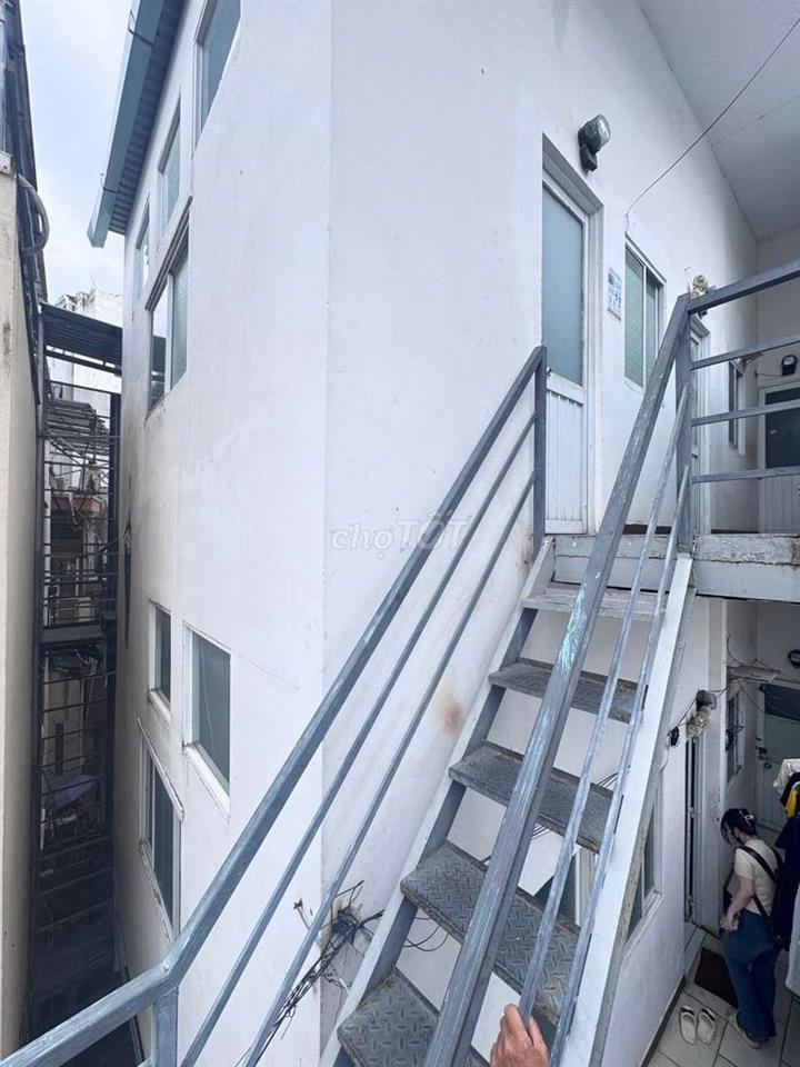 Bán Nhà Cho Thuê 9 Phòng 58,5m giá 5,8