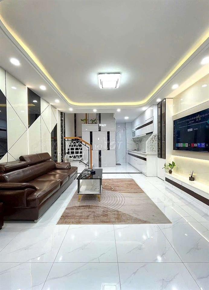Bán Nhà 5 Tầng Xây Mới gần Phạm Văn Đồng giá 6 tỷ 200