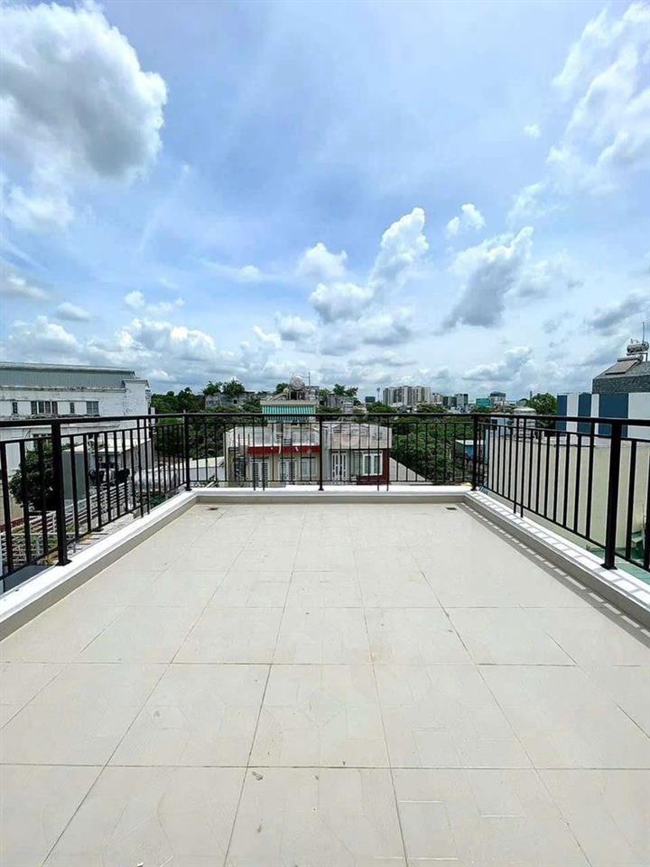 Bán Nhà 5 Tầng Xây Mới gần Phạm Văn Đồng giá 6 tỷ 200