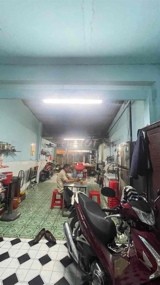 Bán nhà mặt tiền đường Nguyễn Duy Cung