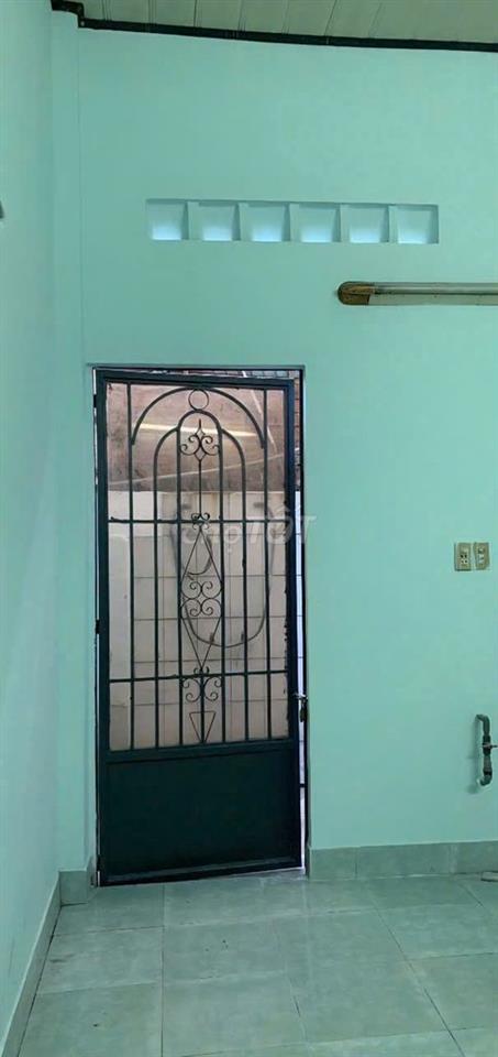 Bán gấp Nhà riêng giá 3,25 tỷ, 68m2 tại hẻm Đặng Thúc Vịnh