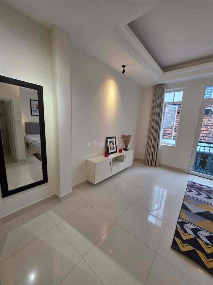 Bán nhà 3 tầng 131.6m² sử dụng, đất 39m².  Địa chỉ: 252/57F Cao Thắng,