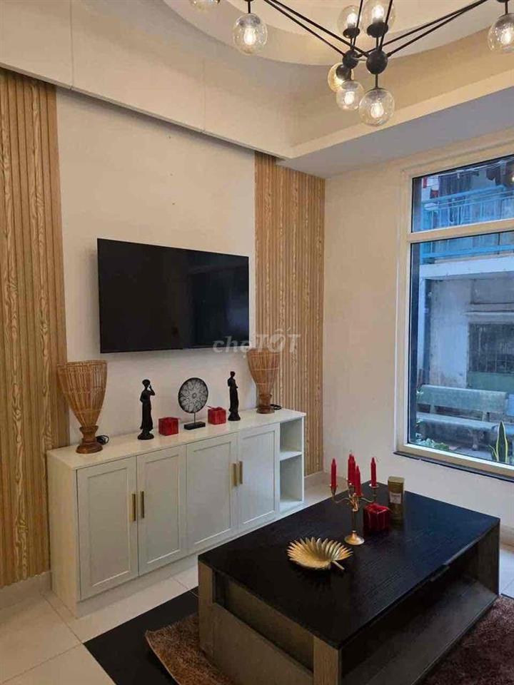 Bán nhà 3 tầng 131.6m² sử dụng, đất 39m².  Địa chỉ: 252/57F Cao Thắng,