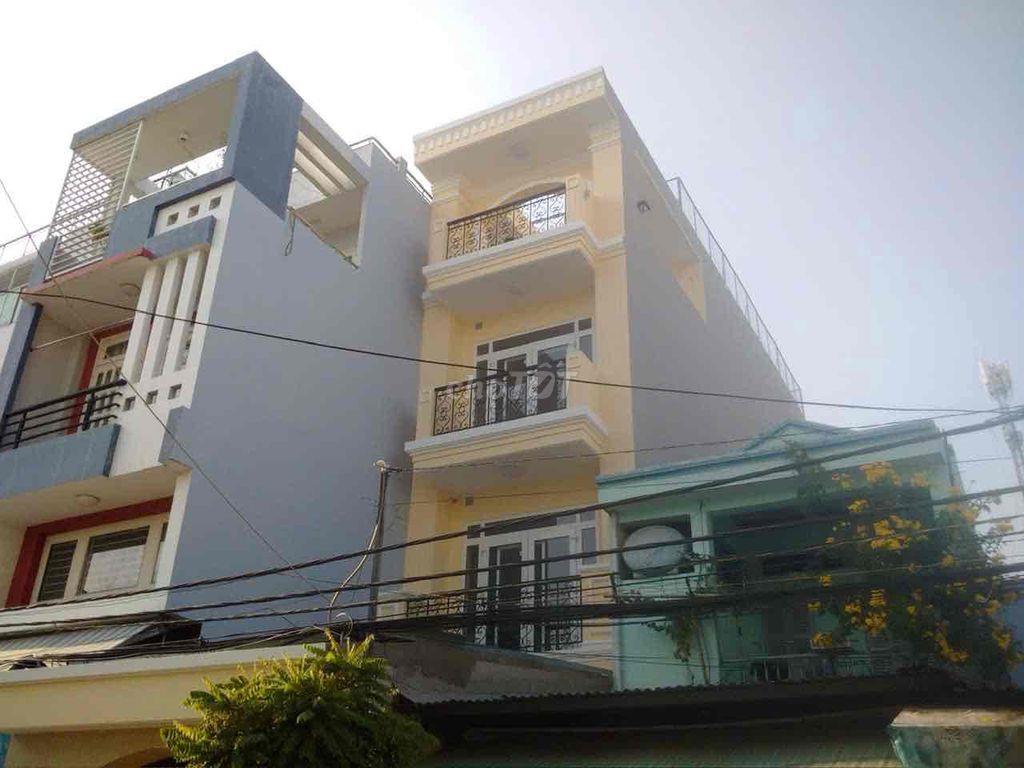 🏡 Bán nhà lầu đúc kiên cố đường Bình Phú. Quận 6. 👉 Diện tích : 4.5 x