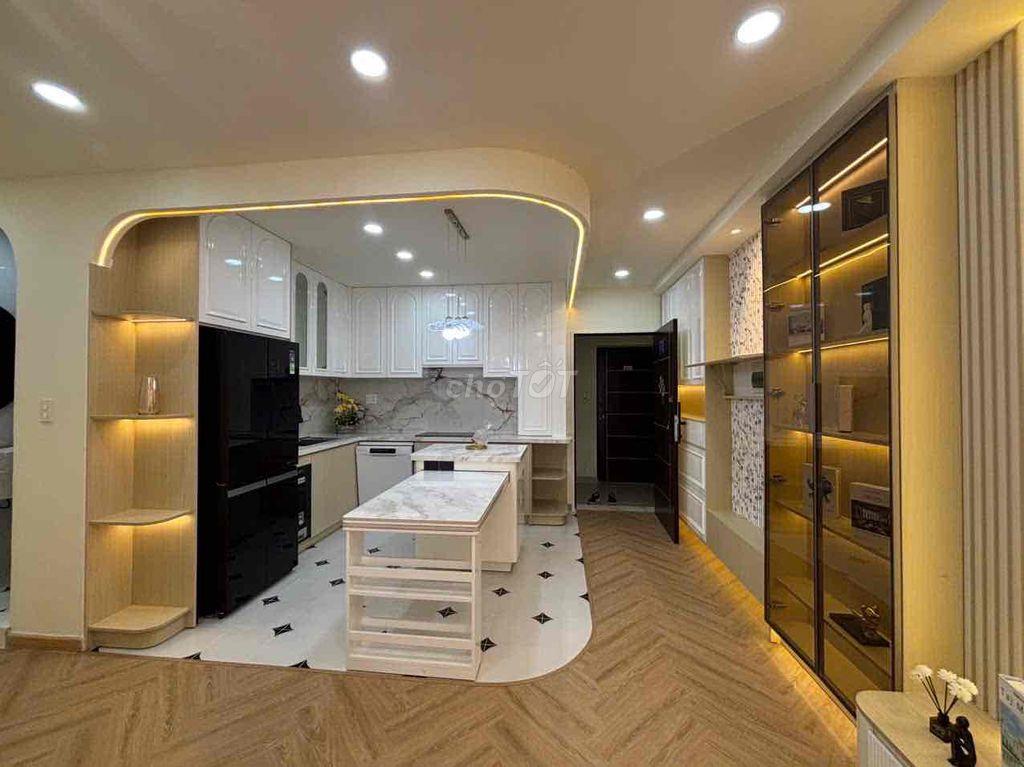 bán căn hộ cao cấp trung tâm quận 7