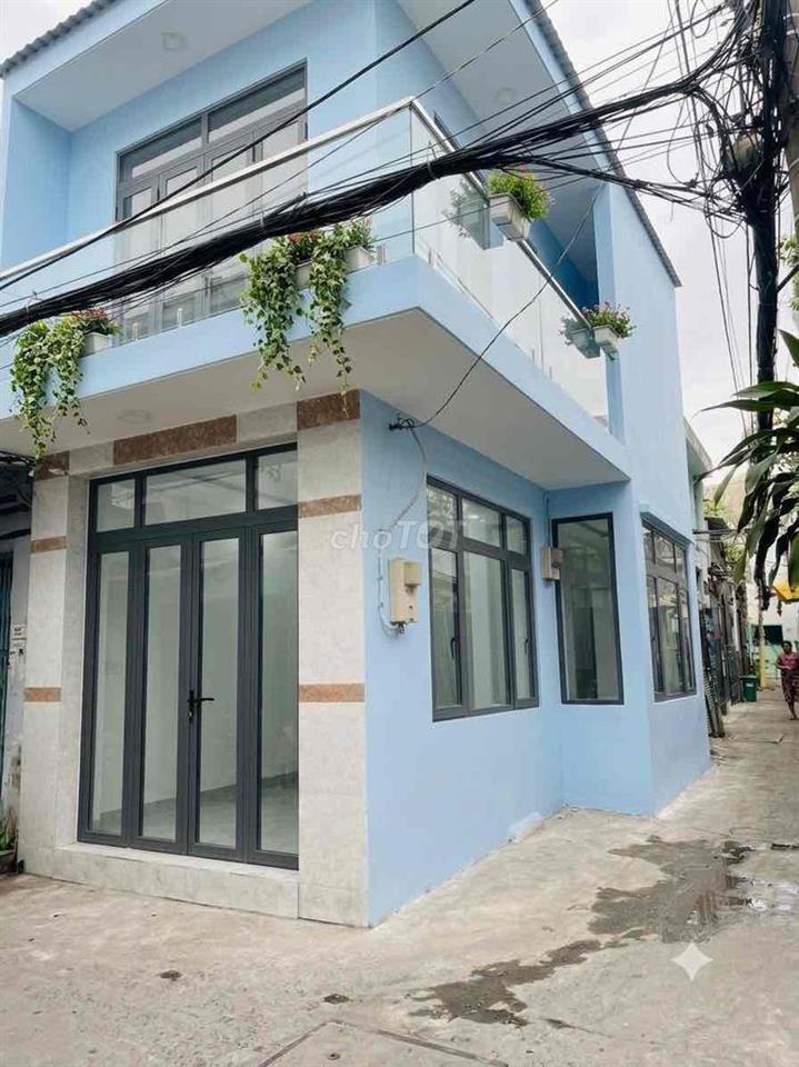 Hàng Hiếm có sổ Hồng, Hoàn công.