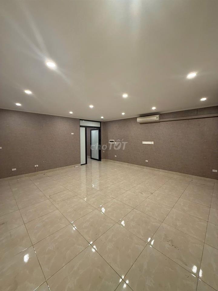 Cho thuê văn phòng mới - đẹp - giá ưu đãi