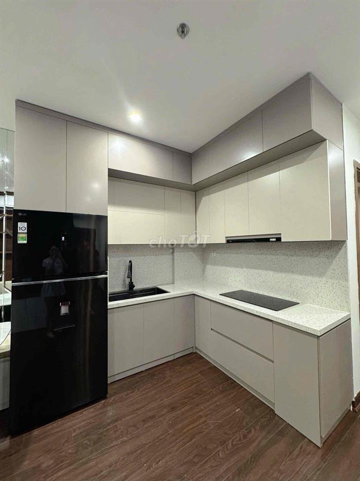 Cho thuê căn 2PN 2WC S4.02 Vinhomes Smart City 62m2 full đồ giá 12.5tr