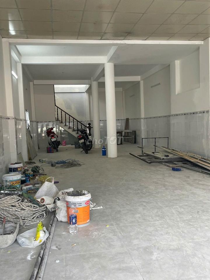 Cho thuê MB KD 6 x 18m, Giá 14tr/ tháng, sạch sạch đẹp