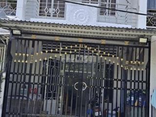 nhà cho thuê nguyên căn ,1trệt 1lầu gần chợ,trường học,bệnh viện.
