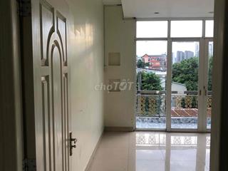 nhà mới đẹp cao ráo an ninh sạch sẽ