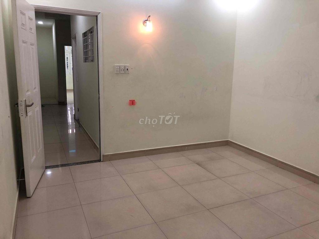 nhà mới đẹp cao ráo an ninh sạch sẽ