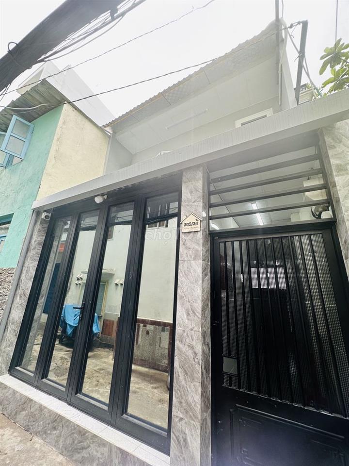 Căn hộ full nội thất có gác kcx quận 7