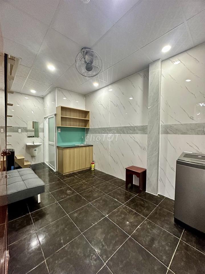 Căn hộ full nội thất có gác kcx quận 7