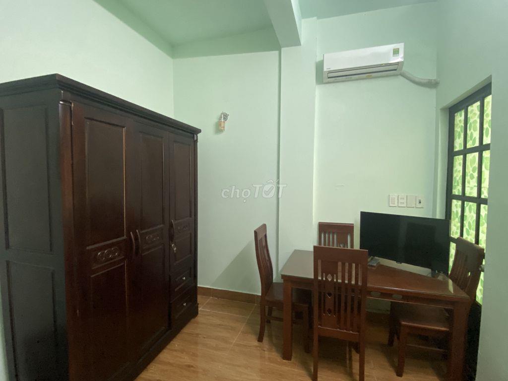 Bán nhà Chung cư D2 Phú Lợi, nhà mới sửa, vào ở ngay, đã có nội thất