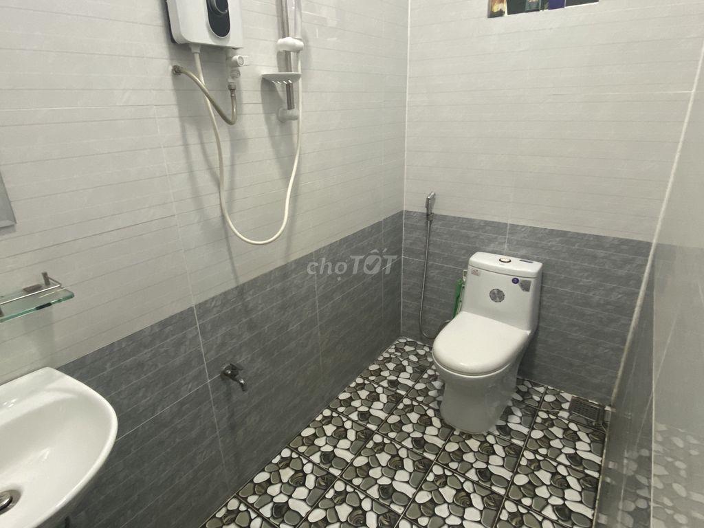 Bán nhà Chung cư D2 Phú Lợi, nhà mới sửa, vào ở ngay, đã có nội thất