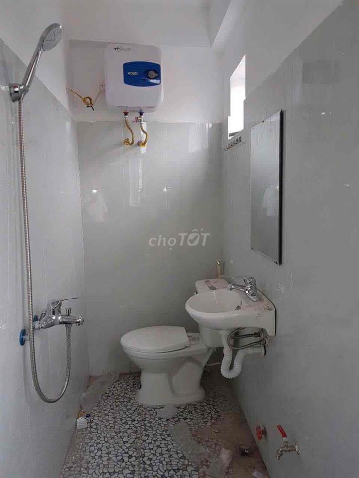 Nhượng phòng tẹo