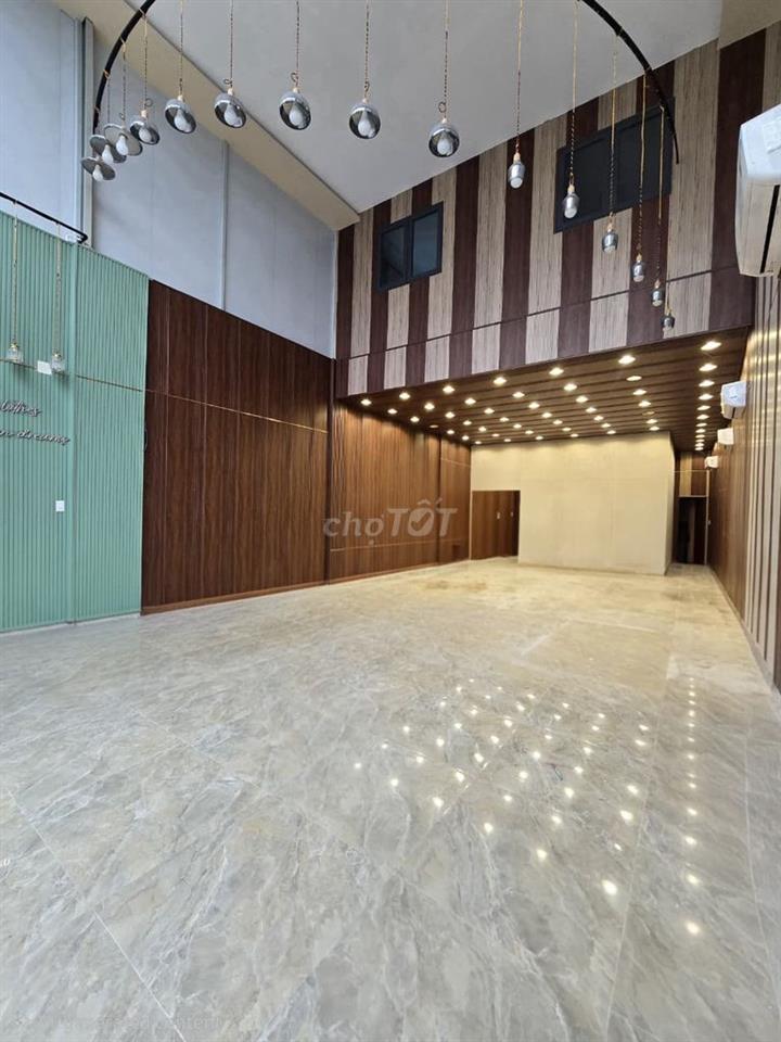 Sang nhượng mặt bằng nhà hàng mặt tiền 30/4, Dương Đông, Phú Quốc