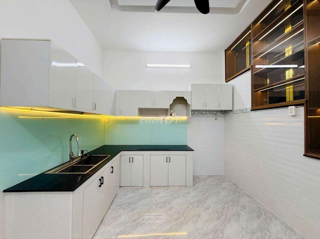Bán nhà4×22m,1 trệt,1 lầu,1 tumê
