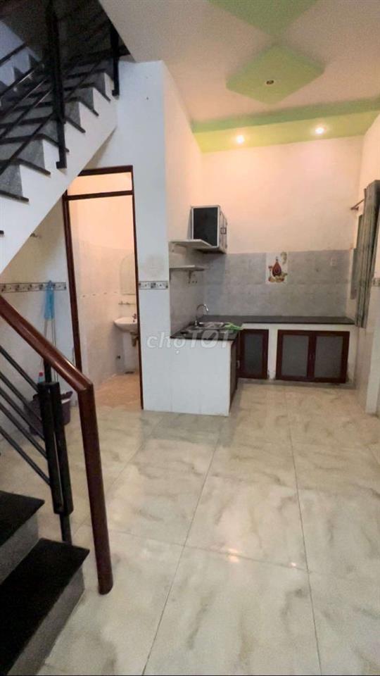 Nhà góc mặt tiền hẻm