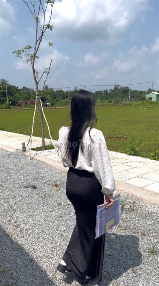 Mua đất thời điểm này, anh chị được thêm gì?