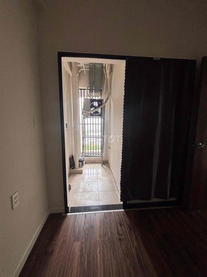 Cho thuê 2PN 56m2 MP345 - Mizuki Park, ít nội thất. Giá 9,2 triệu (TL)