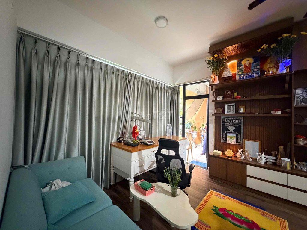 Cho thuê căn hộ sân vườn Mizuki Park, full nội thất. Giá 12,5 triệu