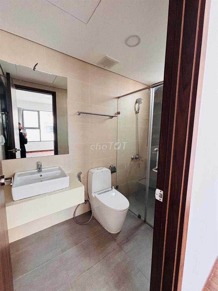 Cho thuê MP678 - Mizuki Park 2PN2WC 84m2, có rèm. Giá 10 triệu. ở ngay