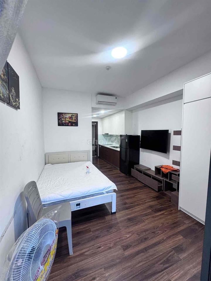 Cho thuê Studio Mizuki Park, full nội thất, ở ngay. Giá 7,5 triệu
