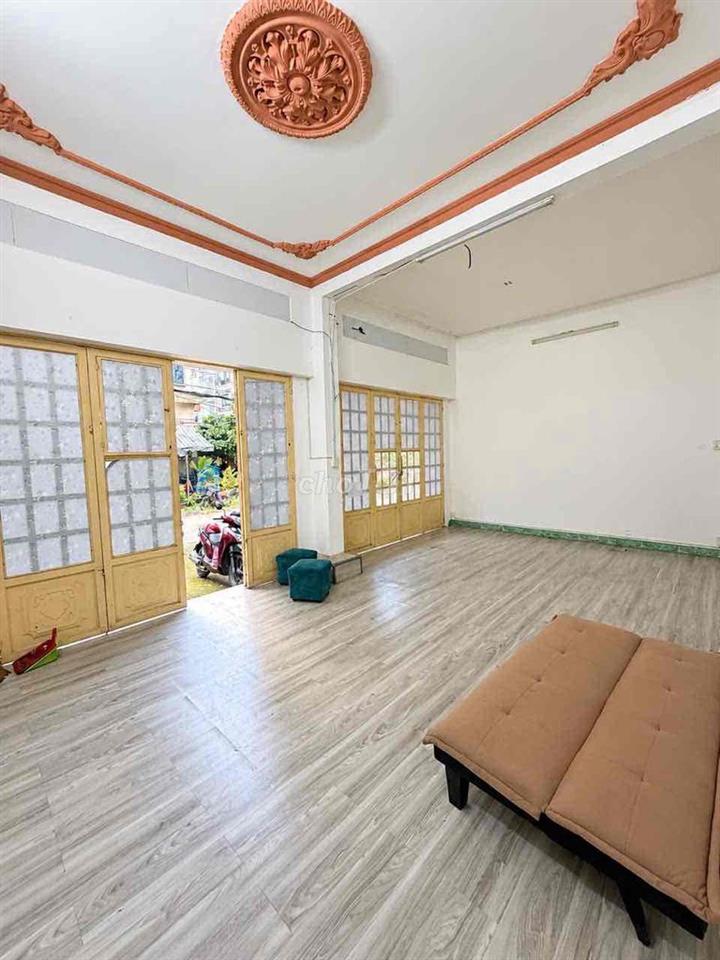 Chu thuê gấp tầng trệt Chung Cư Bắc Đinh Bộ Lĩnh - 52m2 ngang hiếm 7m