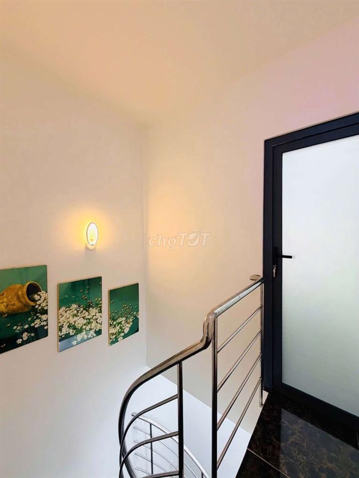 Nhà mặt tiền Quang Trung mới xây full nội thất kd mọi ngành nghề 