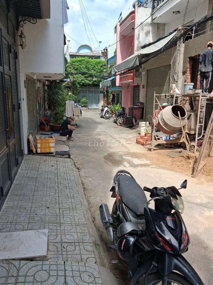 NHÀ GÒ VẤP CẦN BÁN GẤP