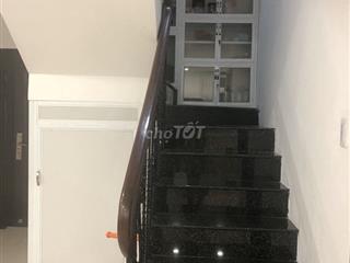 KHÔNG GIAN SỐNG ĐẲNG CẤP TẠI CỘNG HÒA PLAZA – 170M² (4PN, 3WC) – 18TR