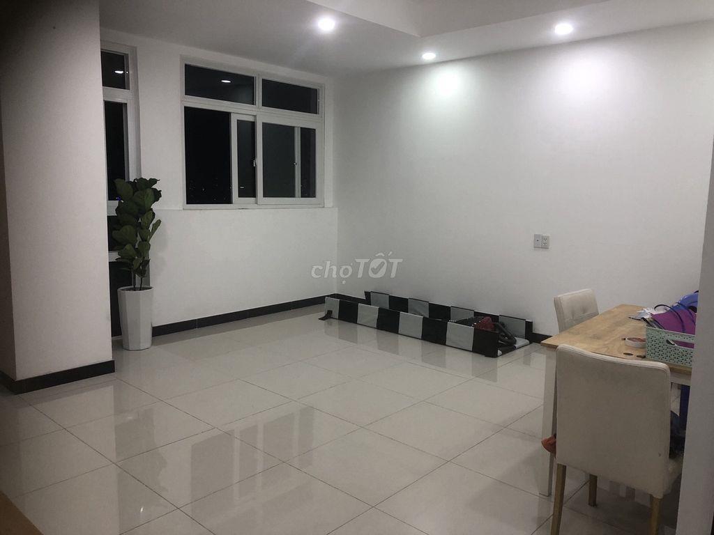 KHÔNG GIAN SỐNG ĐẲNG CẤP TẠI CỘNG HÒA PLAZA – 170M² (4PN, 3WC) – 18TR