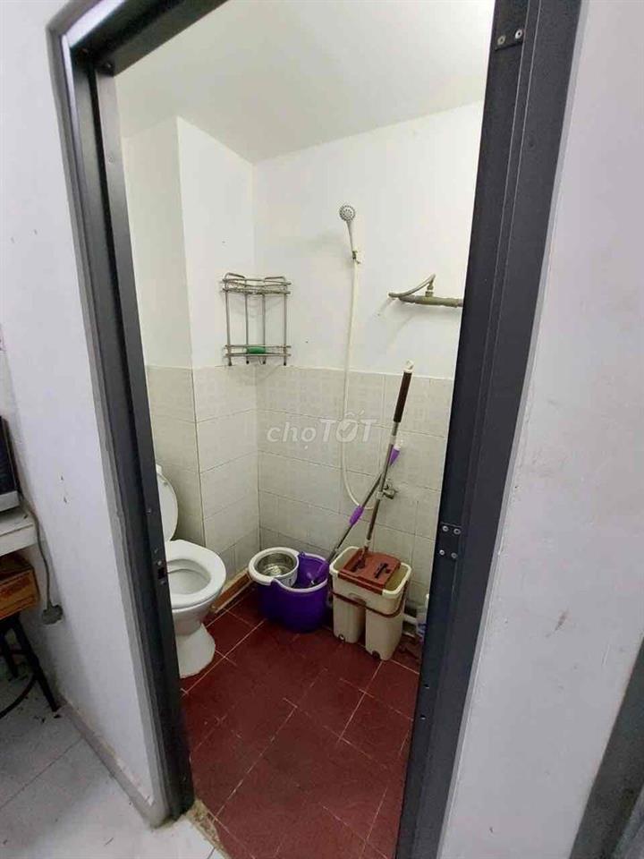 Cho thuê nhà mặt tiền đường 37A Tân Trang, Phường 9, Quận Tân Bình
