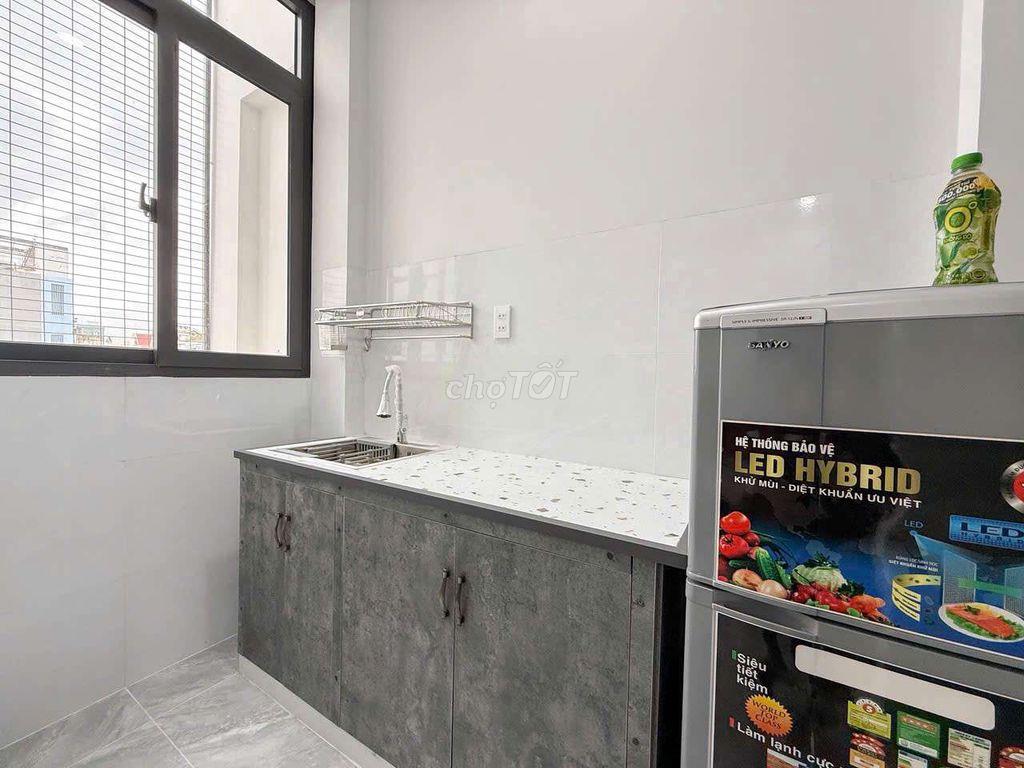 STUDIO MỚI XÂY FULL NỘI THẤT - BAN CÔNG THOÁNG