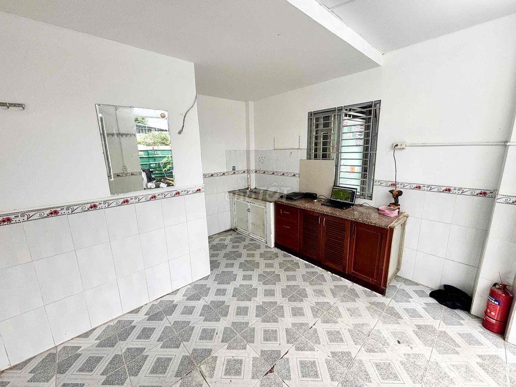 Phòng trệt lầu, buôn bán được khu D2