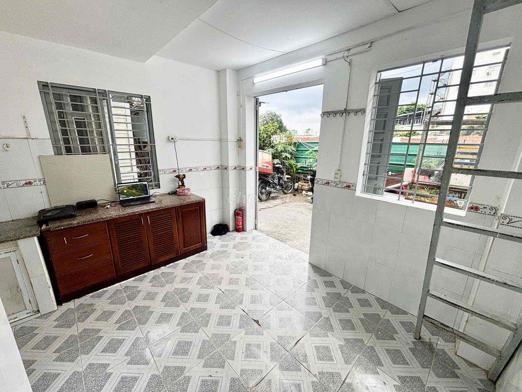 Phòng trệt lầu, buôn bán được khu D2