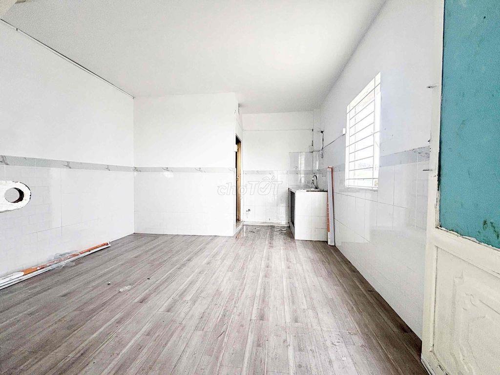 Phòng duplex rộng, thoáng, rẻ nhứt khu D2