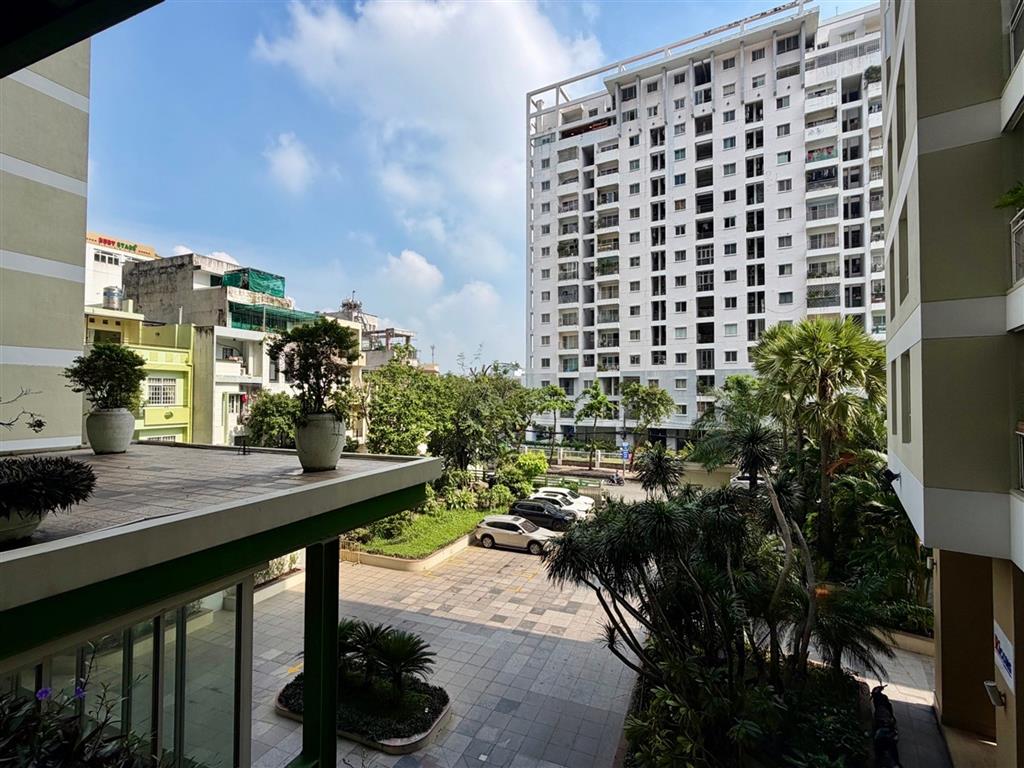 Bán căn hộ 4PN Botanic Phú Nhuận 147m2 view hồ bơi giá 12tỷ thương lượng