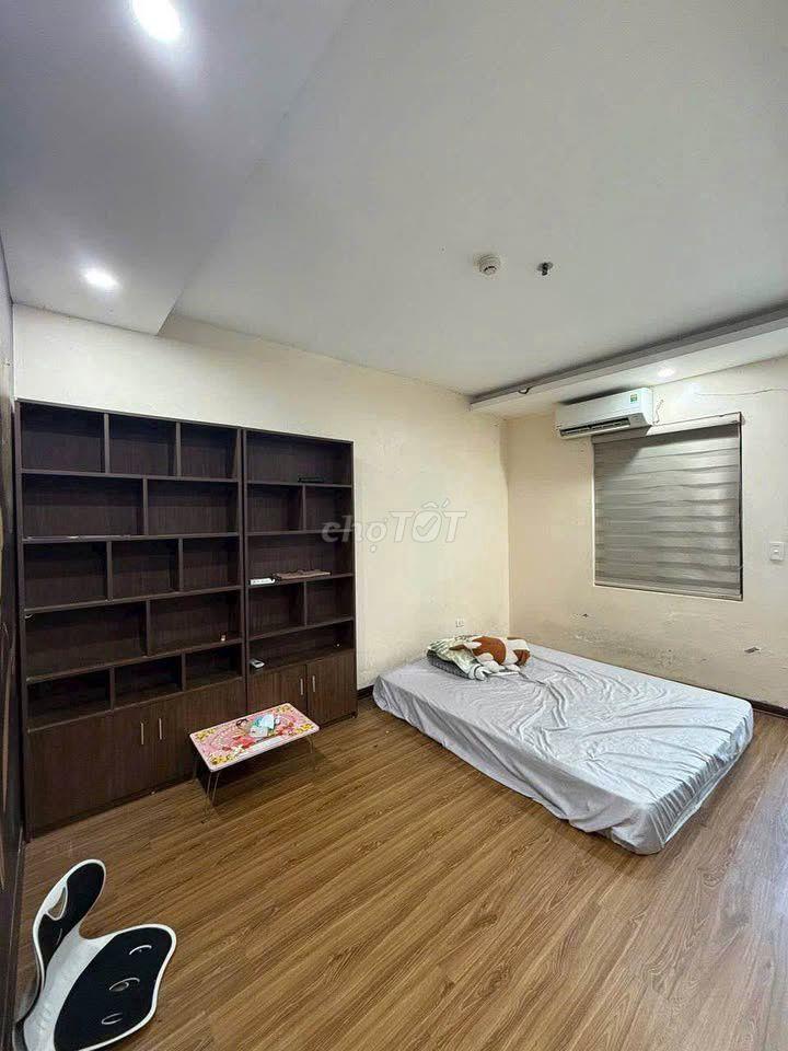 Cho thuê C/c Botanic, 312 Nguyễn Thượng Hiền- Căn 2PN giá thuê 13tr/th