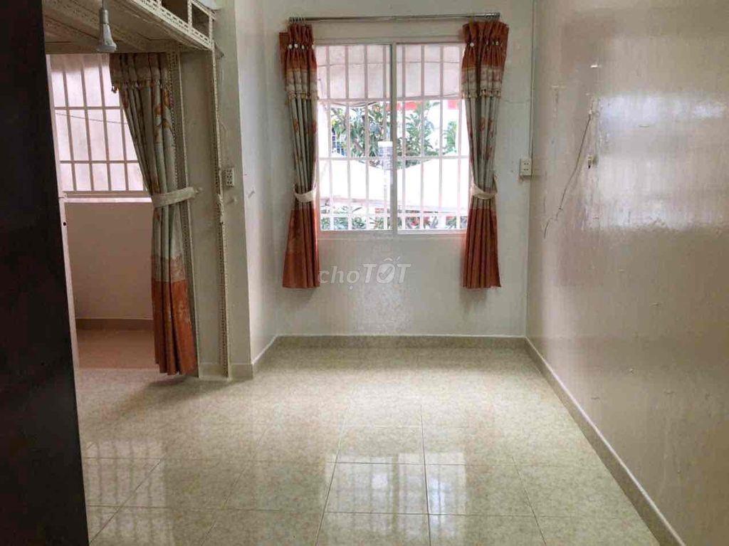 Bán Chung Cư Bùi Minh Trực III Quận 8 (chủ không phải môi giới)
