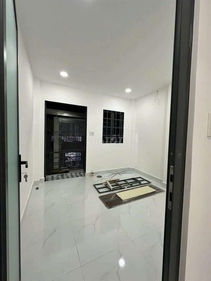 3,2m x 7m
1 trệt 1 lầu
2PN 2WC
Hướng: Nam