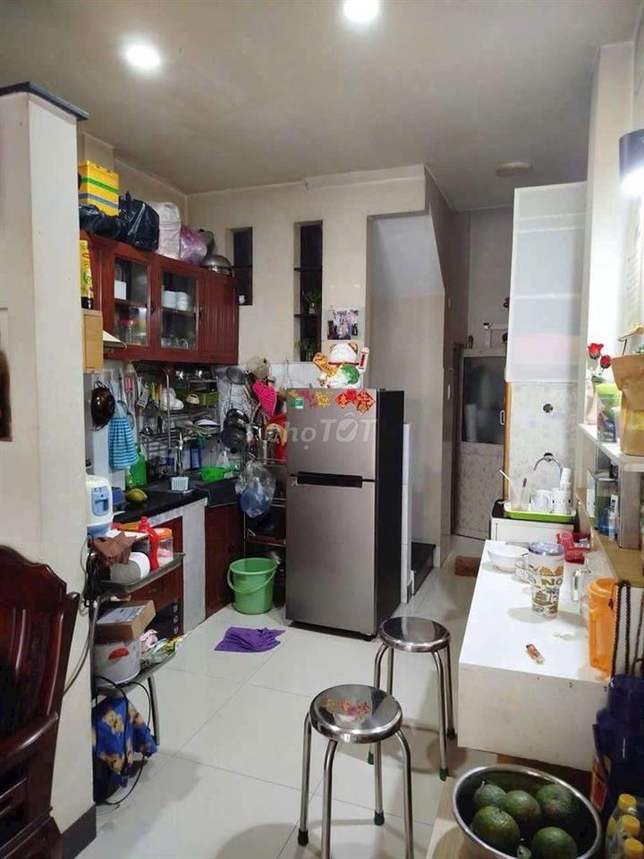 NHÀ  Lý CHIÊU HOÀNG, P10, Q6 
3 tầng, 4PN, ,
ngang 3m3 dài 10m