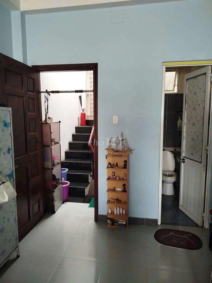 NHÀ  Lý CHIÊU HOÀNG, P10, Q6 
3 tầng, 4PN, ,
ngang 3m3 dài 10m