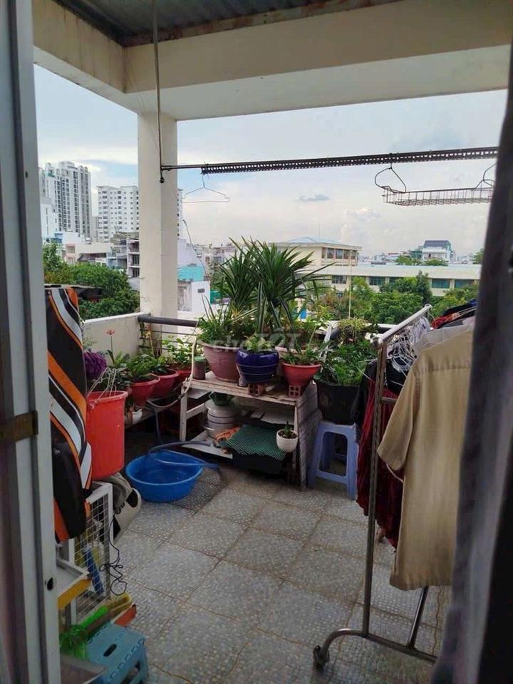 NHÀ  Lý CHIÊU HOÀNG, P10, Q6 
3 tầng, 4PN, ,
ngang 3m3 dài 10m