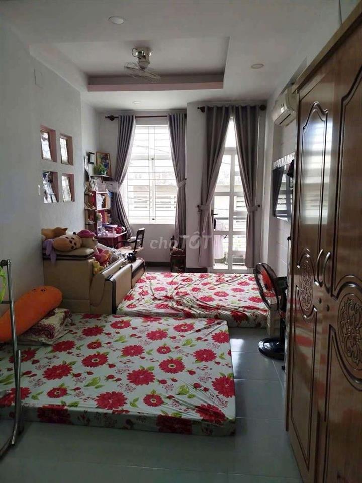 NHÀ  Lý CHIÊU HOÀNG, P10, Q6 
3 tầng, 4PN, ,
ngang 3m3 dài 10m