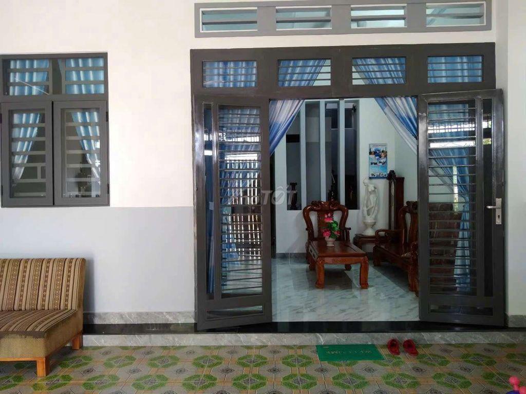gia đình đi nước ngoài, cần bán gấp nhà