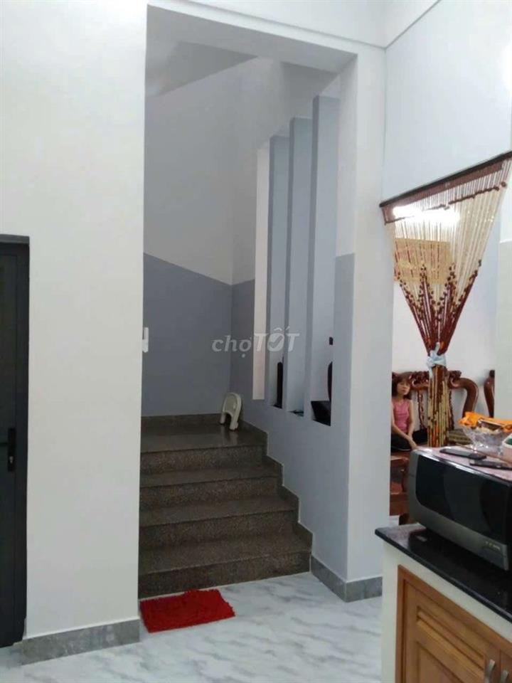 gia đình đi nước ngoài, cần bán gấp nhà